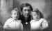 Elizabeth with Twins.jpg (584376 bytes)
