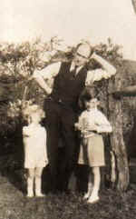 brian,dad(bill),bob.jpg (15033 bytes)